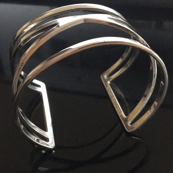 COPY - Vince Camuto bangle cuff bracelet - Picture 3 of 5